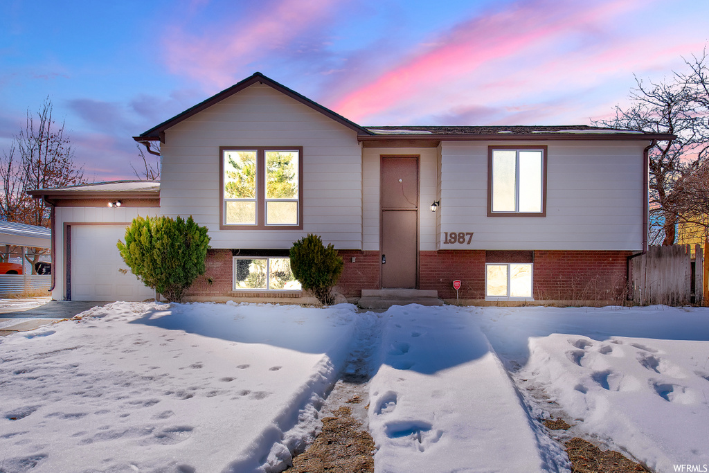 1987 E 5875 S, South Ogden, UT 84403