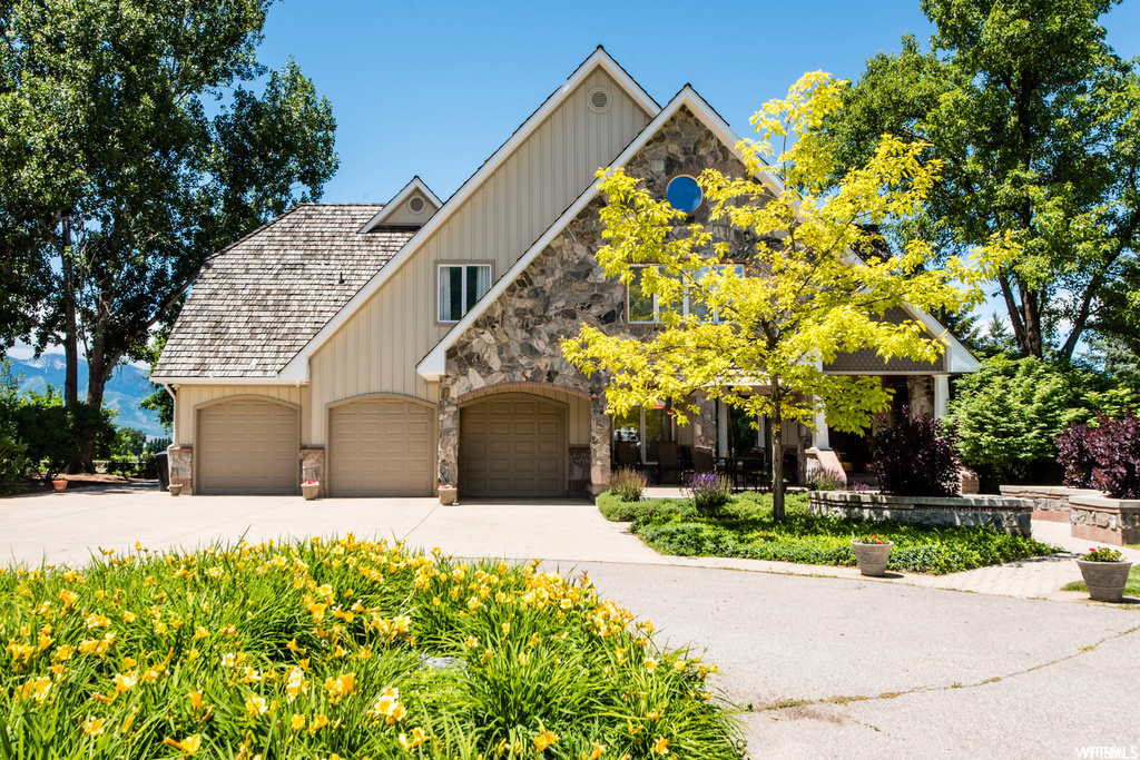 332 E 3800 S, Millville, UT 84326