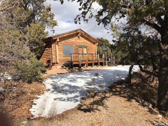1032 E Tabby Access Rd, Tabiona, UT 84072