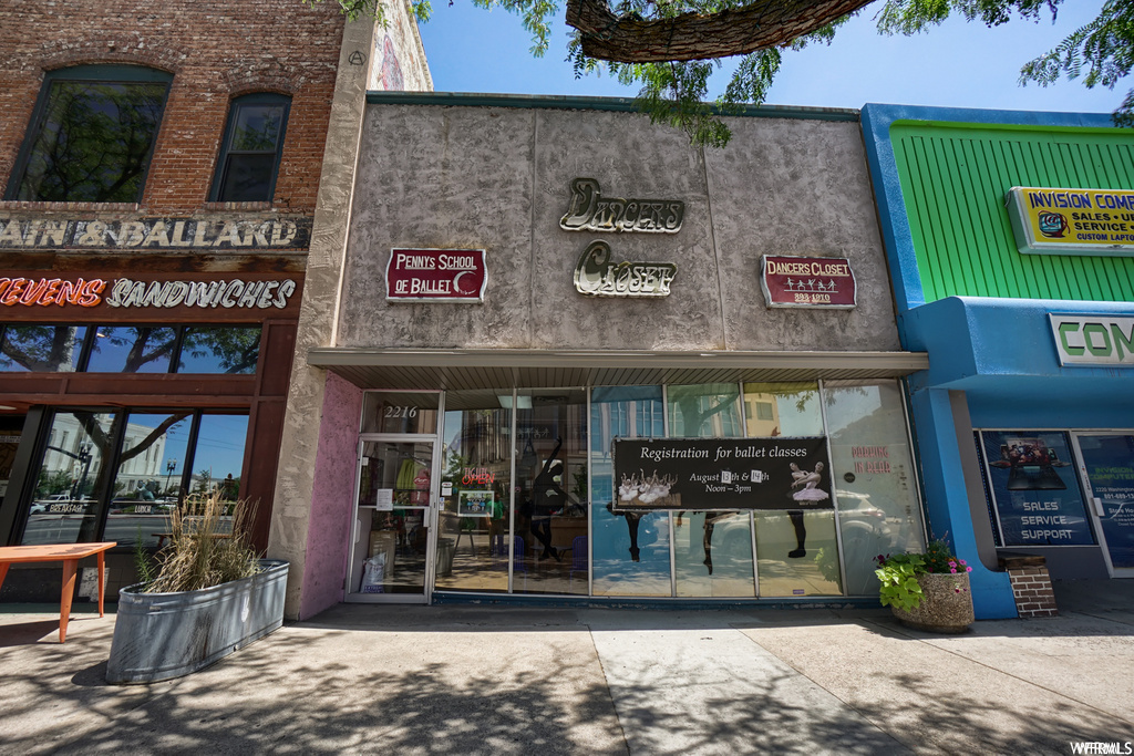2216 S Washington Blvd E, Ogden, UT 84401