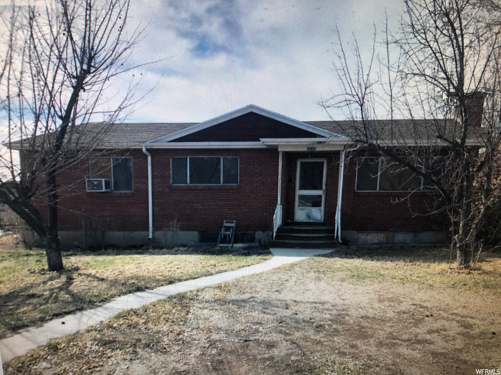 994 S 100 E, Orem, UT 84058