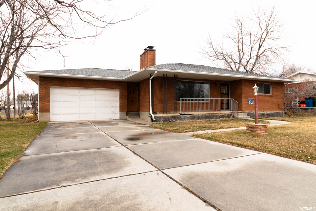607 E 200 N, Kaysville, UT 84037