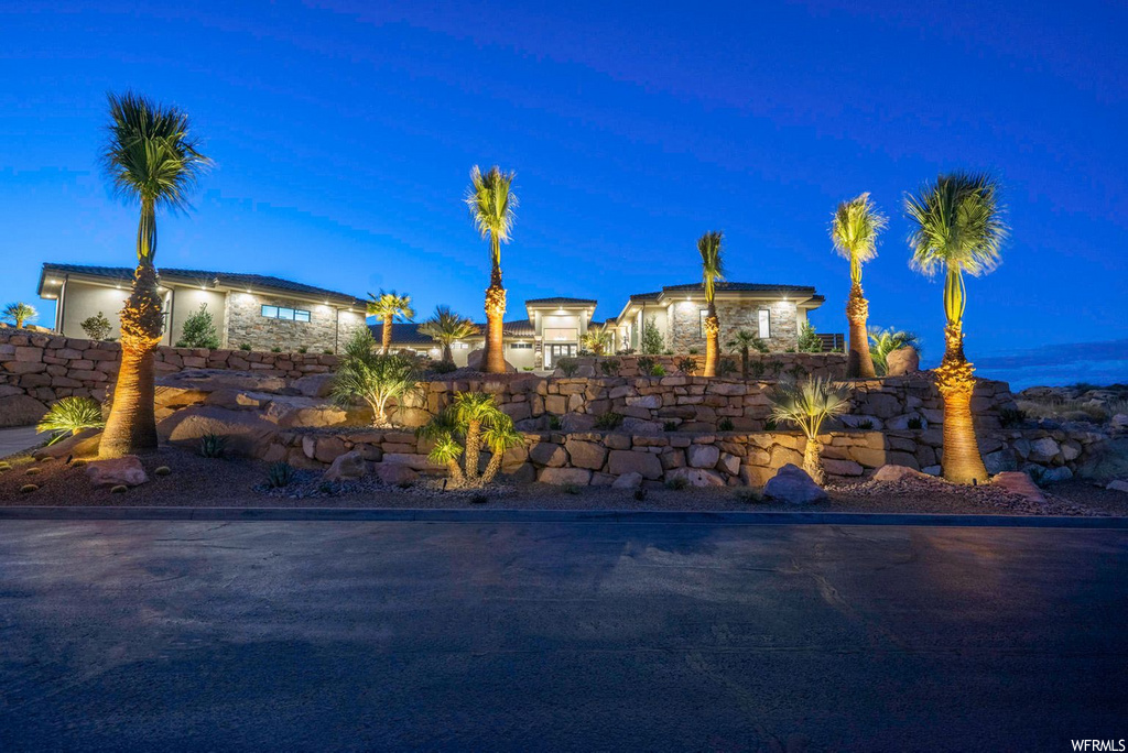 1708 S View Point Dr E, St. George, UT 84790