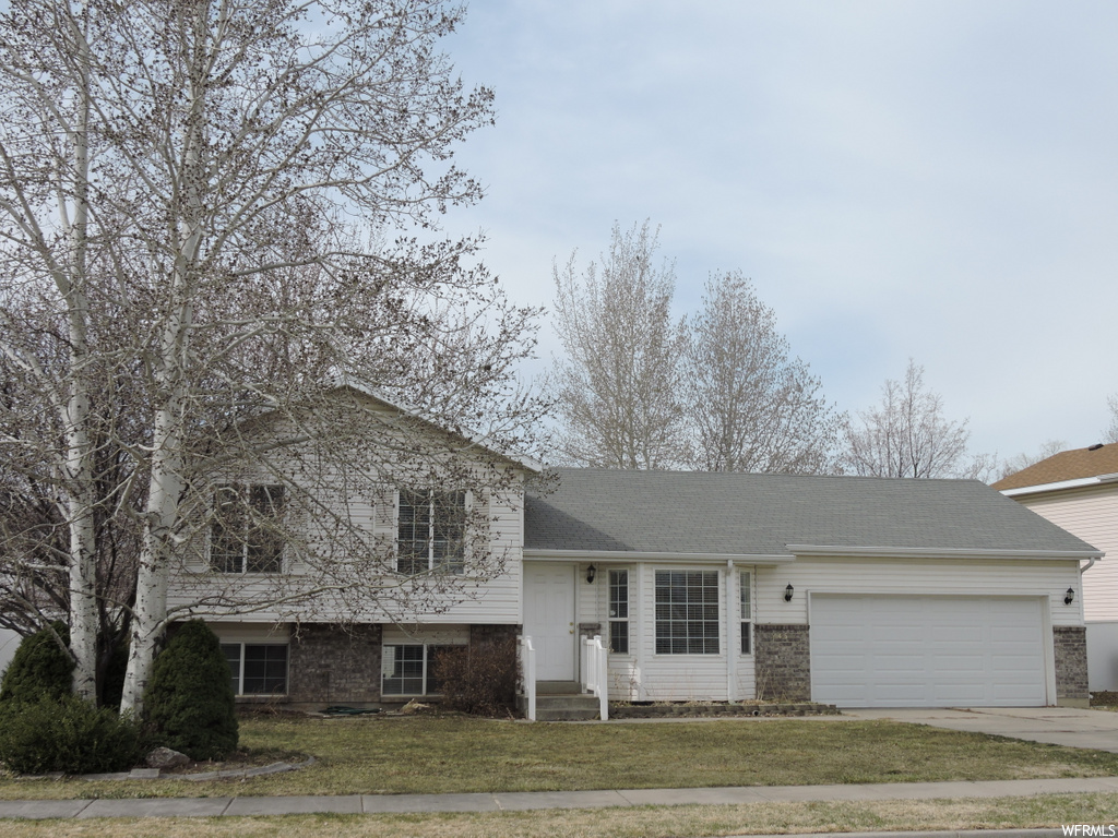 446 N 360 W, Clearfield, UT 84015