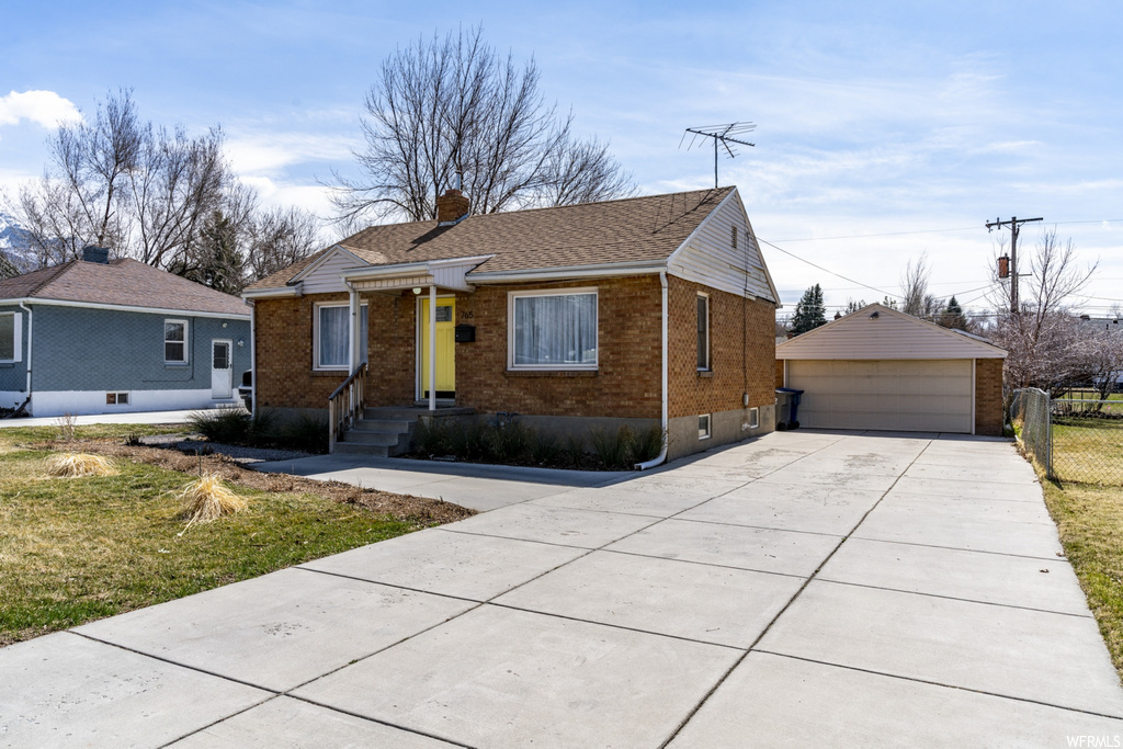 765 E 36th St, Ogden, UT 84403