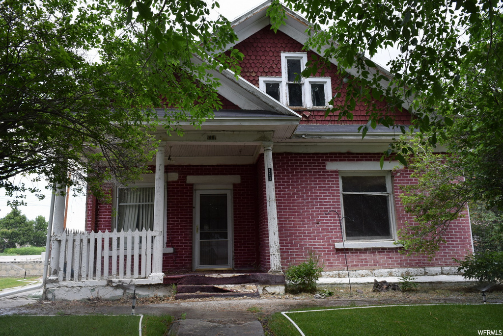 111 E 200 N, Wellington, UT 84542