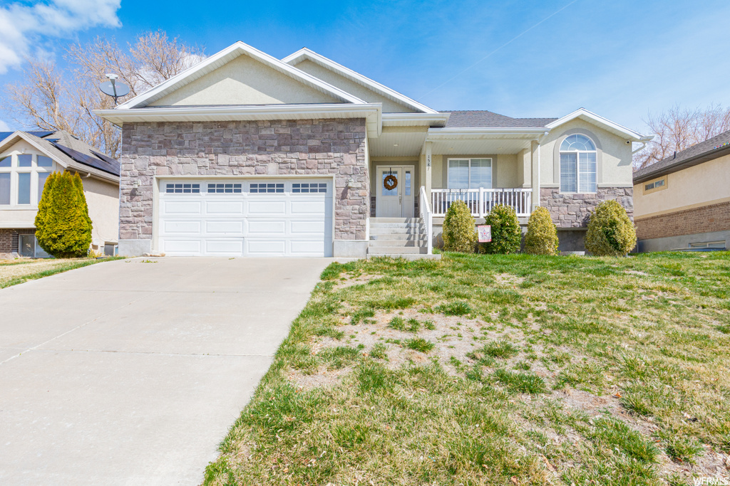 1587 E 925 S, Clearfield, UT 84015