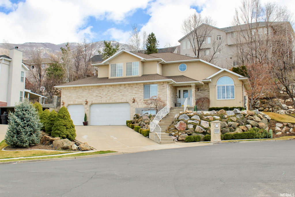 937 S 250 E, Farmington, UT 84025