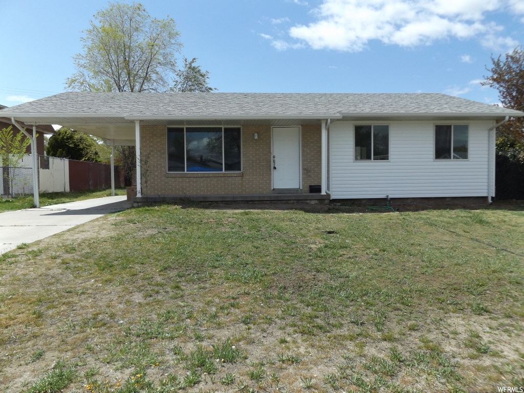 852 E Larkspur Dr, Sandy, UT 84094
