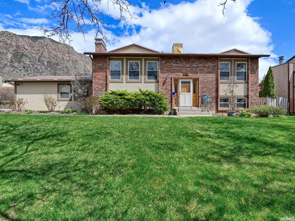 142 Eccles Ave, Ogden, UT 84404