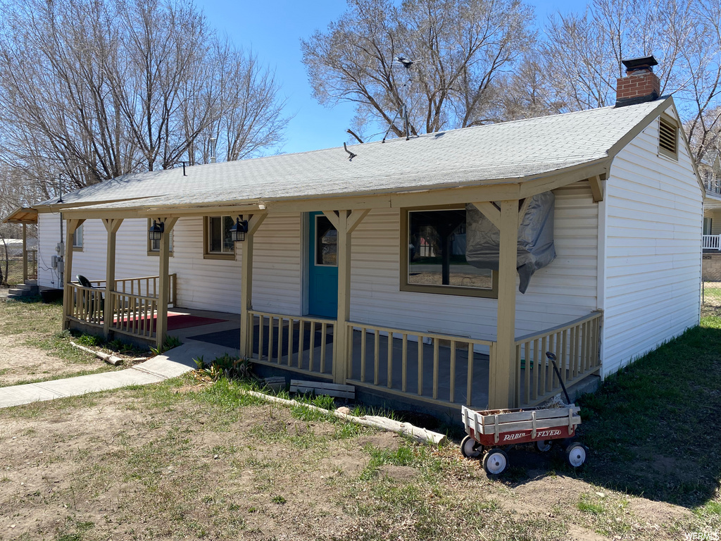 110 S 100 E, Moroni, UT 84646
