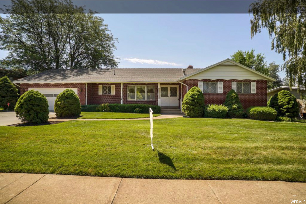 997 Henderson Dr E, Ogden, UT 84404