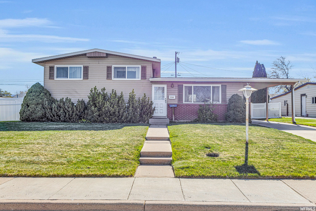 2366 N 400 W, Sunset, UT 84015