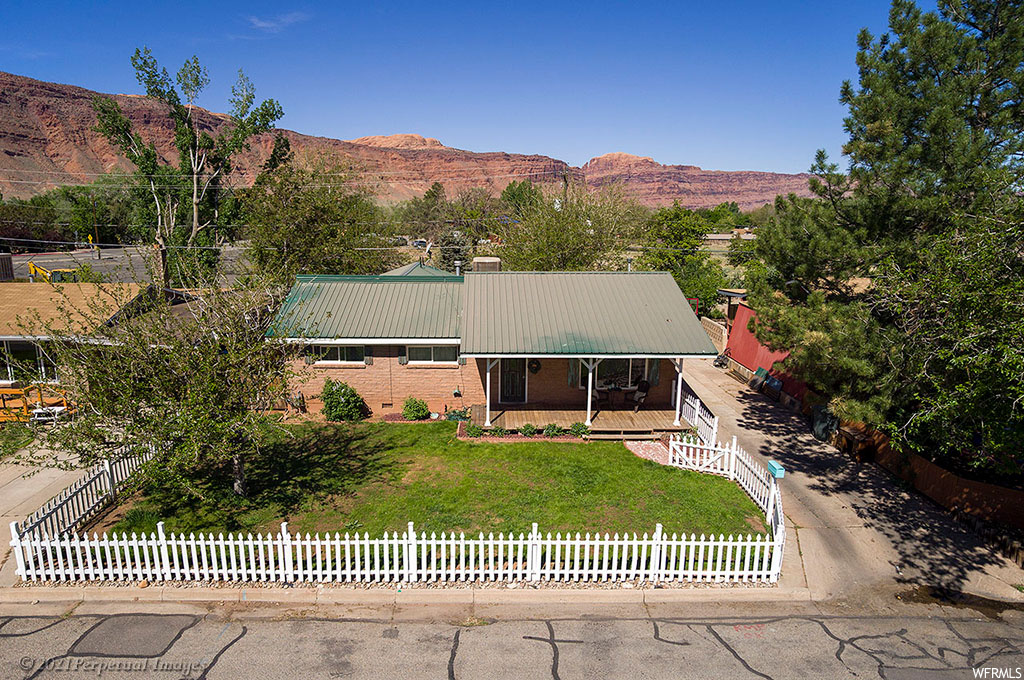 450 S Tusher St E, Moab, UT 84532