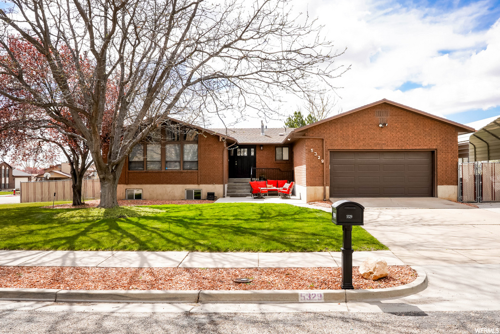 5329 S 3675 W, Roy, UT 84067