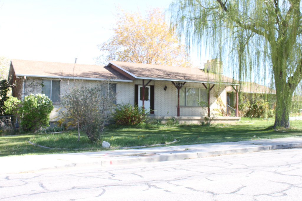 107 E 10600 S, Sandy, UT 84070
