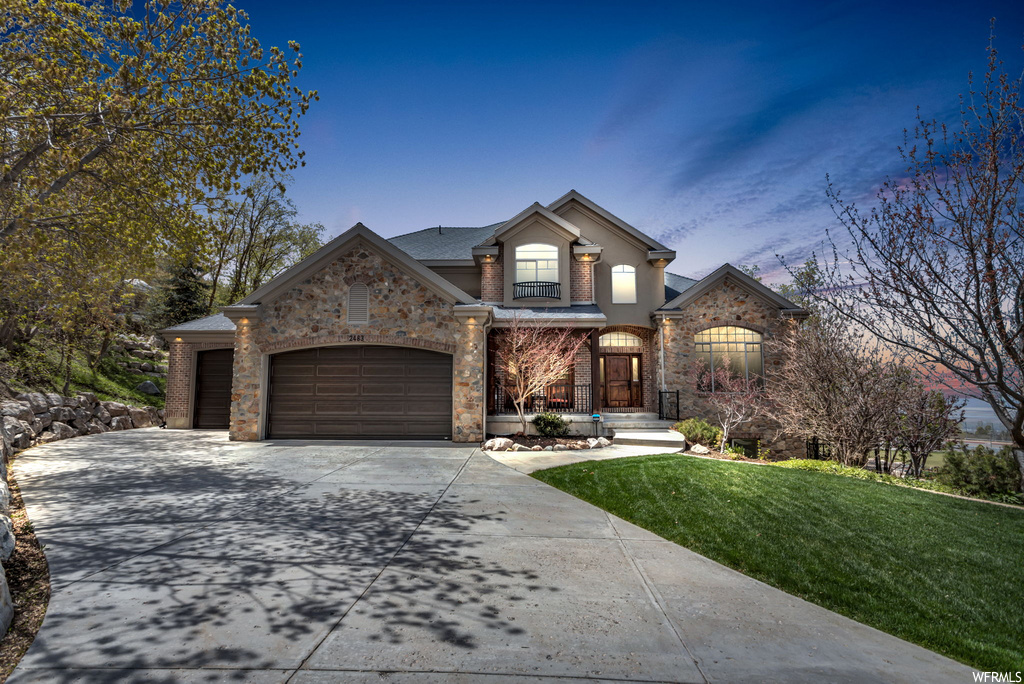 2483 S Deer Run Cir E, Bountiful, UT 84010