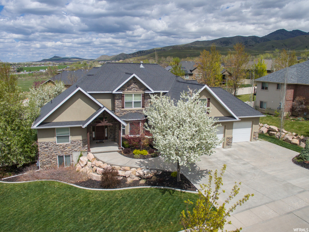 511 E 410 N, Hyde Park, UT 84318
