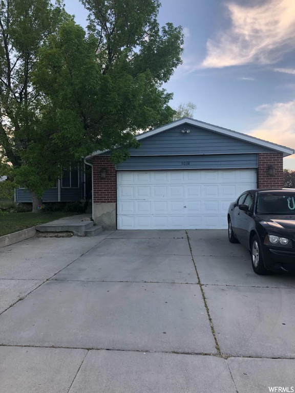 5038 W Loomis Ln, Salt Lake City, UT 84118