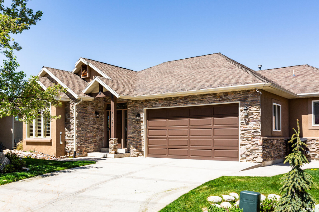 3205 E Lantern Hill Ct, Sandy, UT 84093