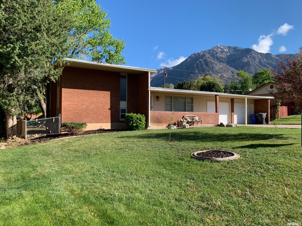 3159 N Holiday Dr E, North Ogden, UT 84414