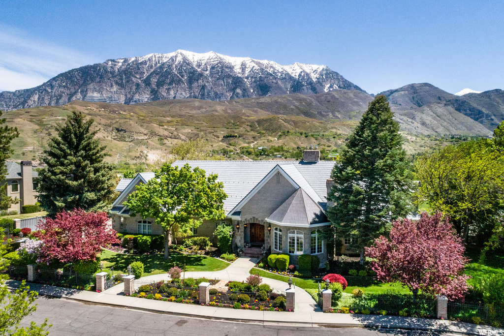 566 N Bella Vista Dr E, Orem, UT 84097