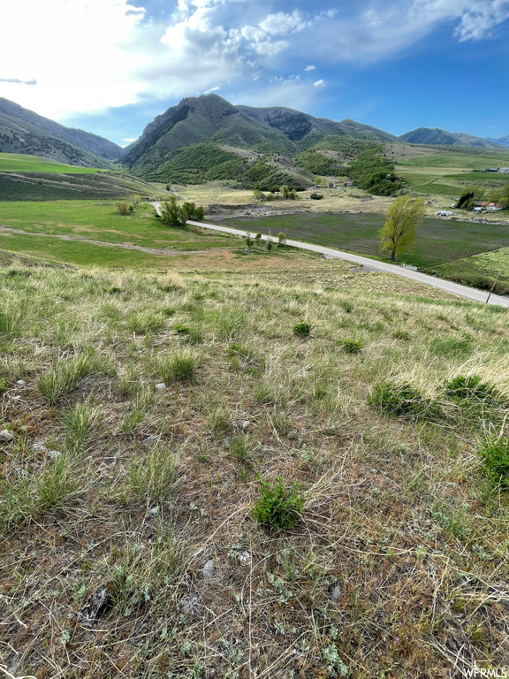1251 E 8500 S, Paradise, UT 84328