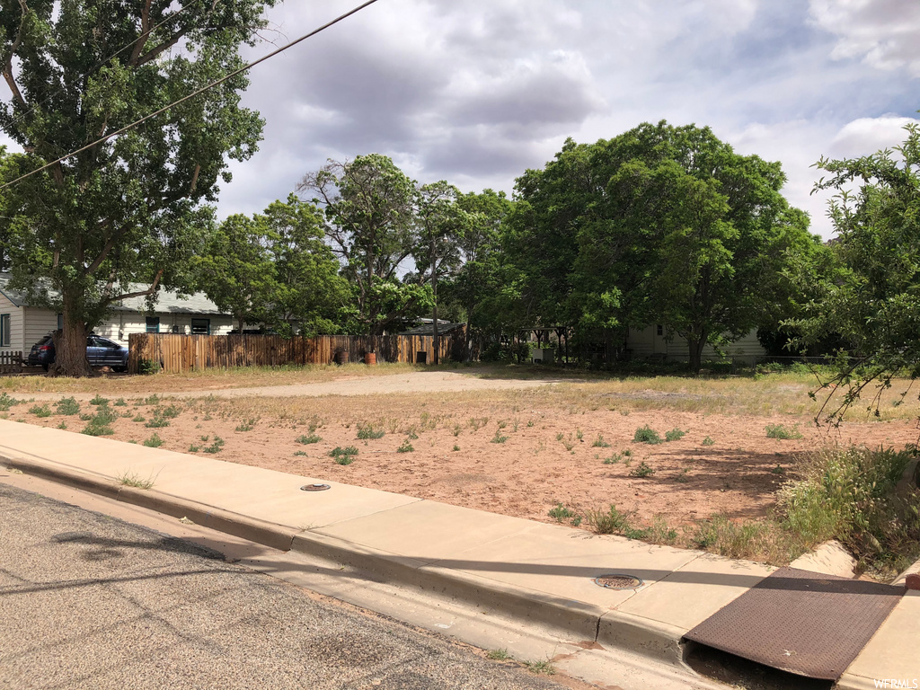 580 Locust Ln, Moab, UT 84532