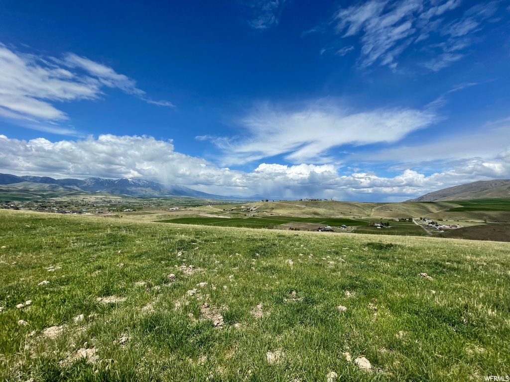 8750 S 1200 E, Paradise, UT 84328