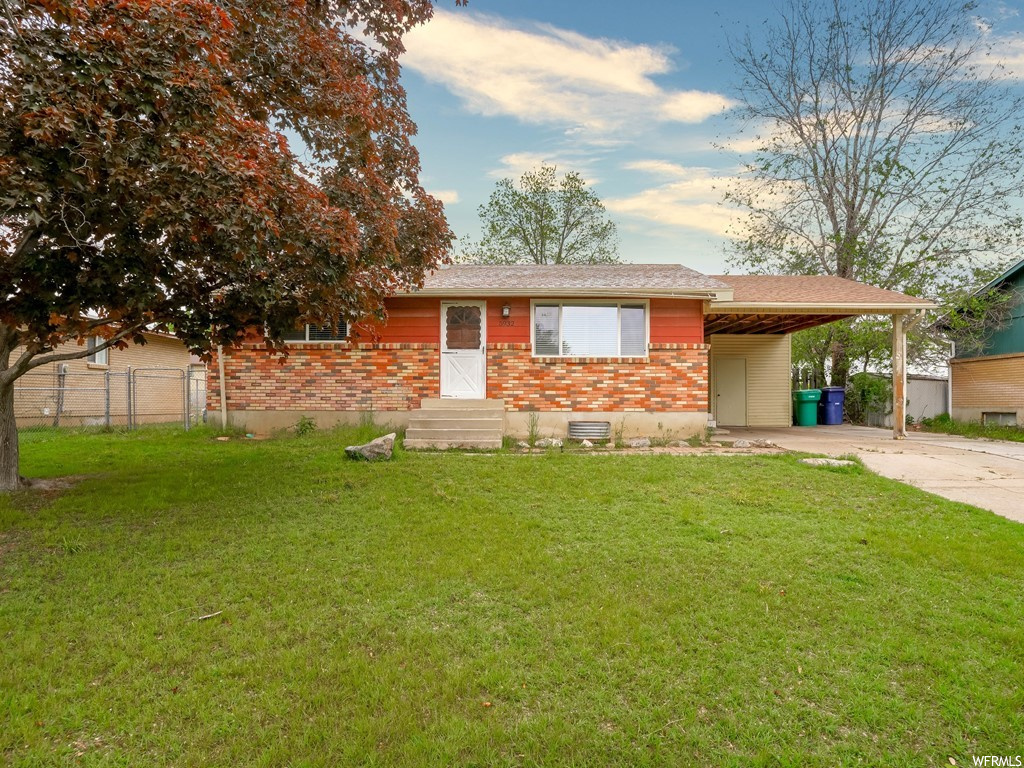5932 S 3000 W, Roy, UT 84067