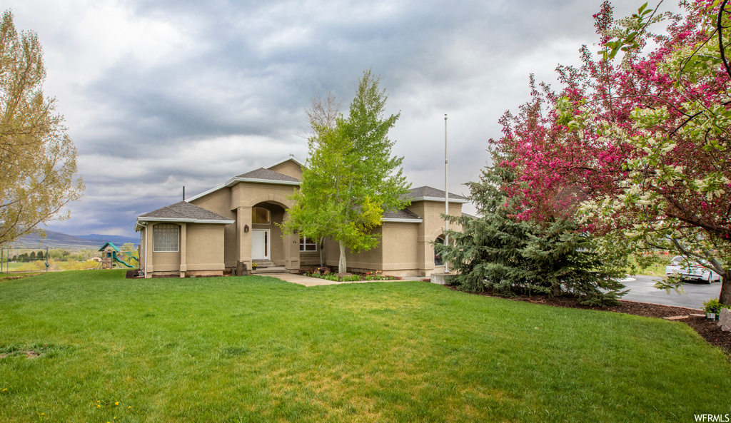 35 E Oakridge Ln, Oakley, UT 84055