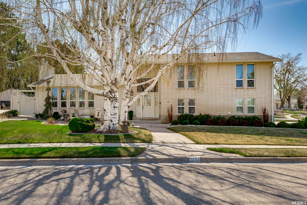 5104 S 2575 W, Roy, UT 84067