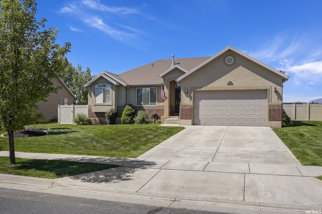 2714 W 2025 N, Clinton, UT 84015
