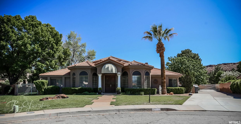 2710 S Rio Vista Dr, Bloomington, UT 84790