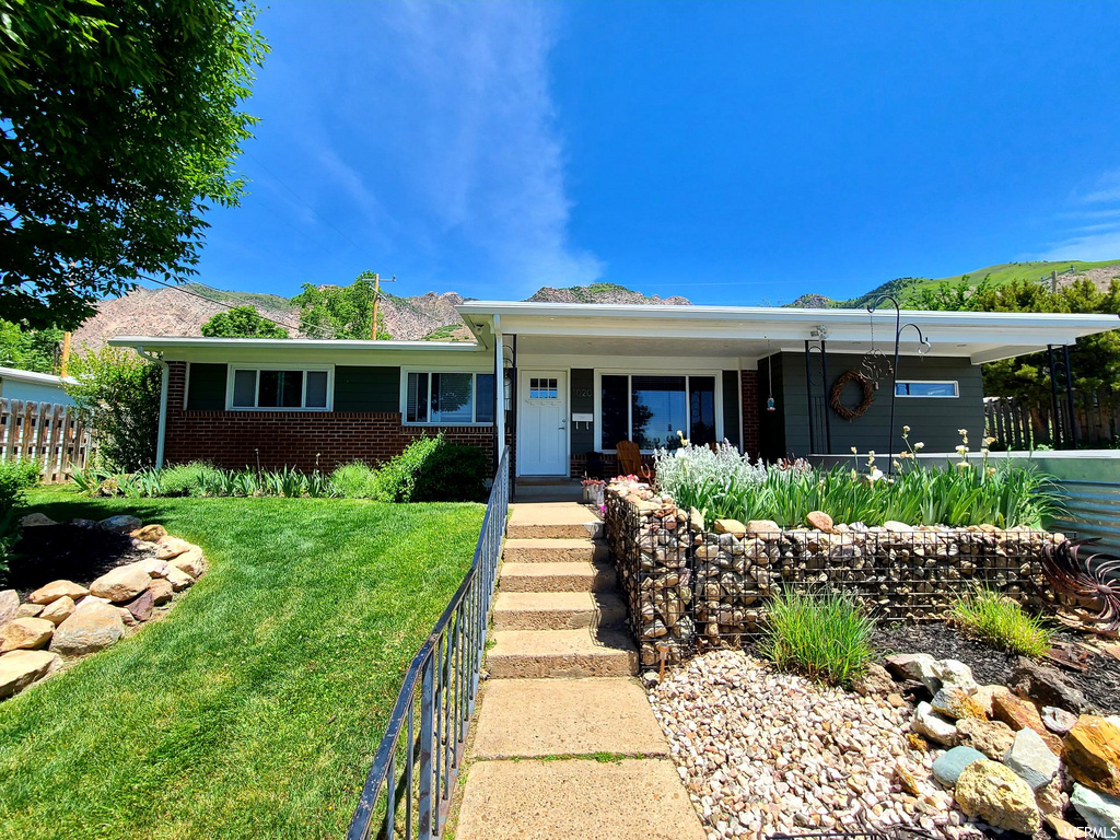 1020 Hislop Dr, Ogden, UT 84404