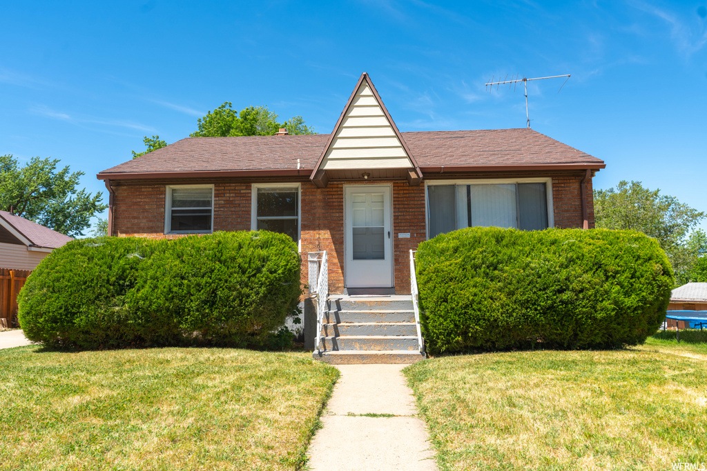 3899 S Madison Ave E, Ogden, UT 84403