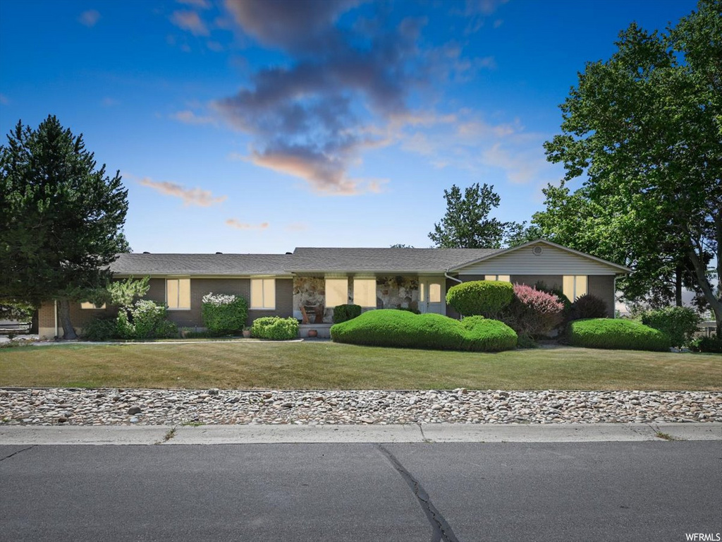 11516 S 1380 E, Sandy, UT 84092