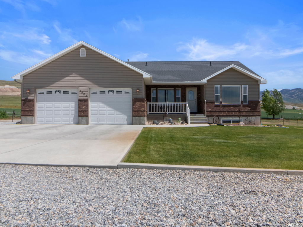 1903 S 2400 E, Preston, ID 83263
