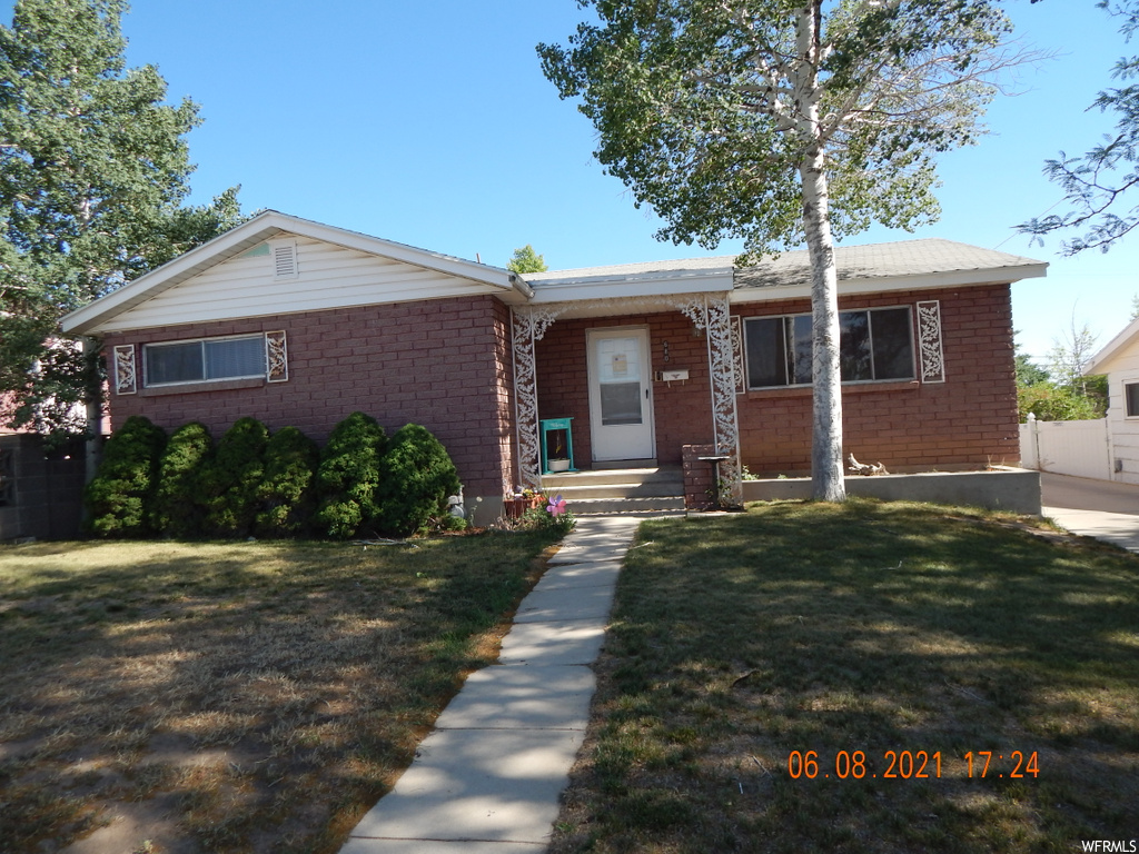 680 E 400 N, Price, UT 84501