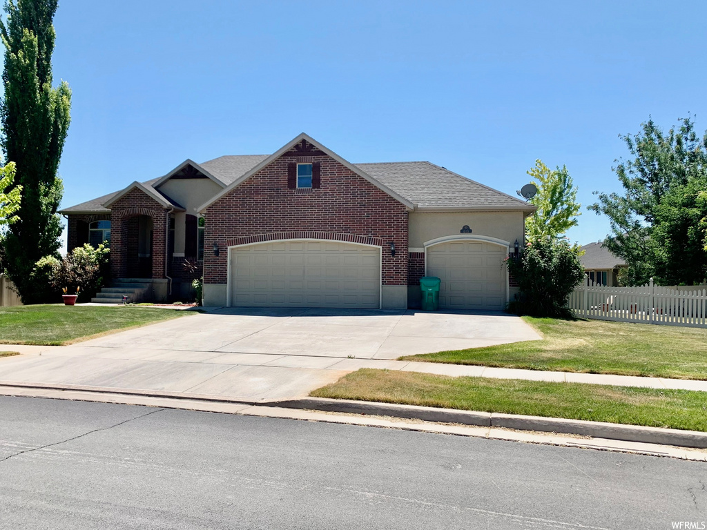 613 W Wasatch Way, Syracuse, UT 84075