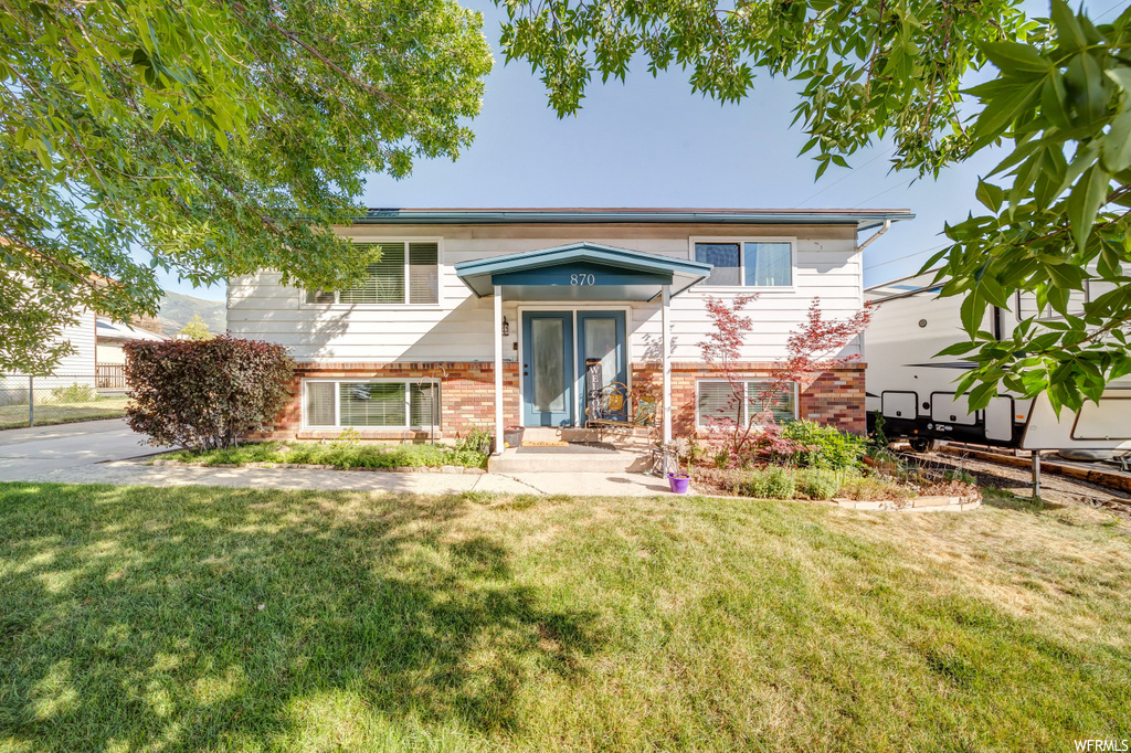 870 E 350 N, Layton, UT 84041