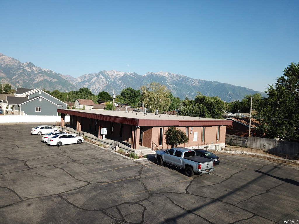 8045 S 700 E, Sandy, UT 84070