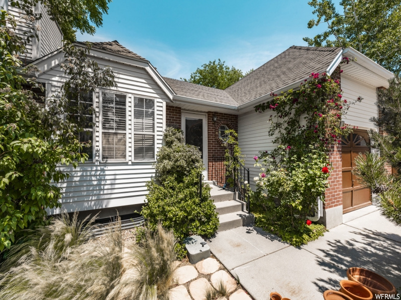 2299 E 10140 S, Sandy, UT 84092