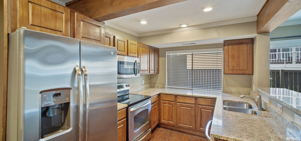 327 E Peach Ln S, Bountiful, UT 84010