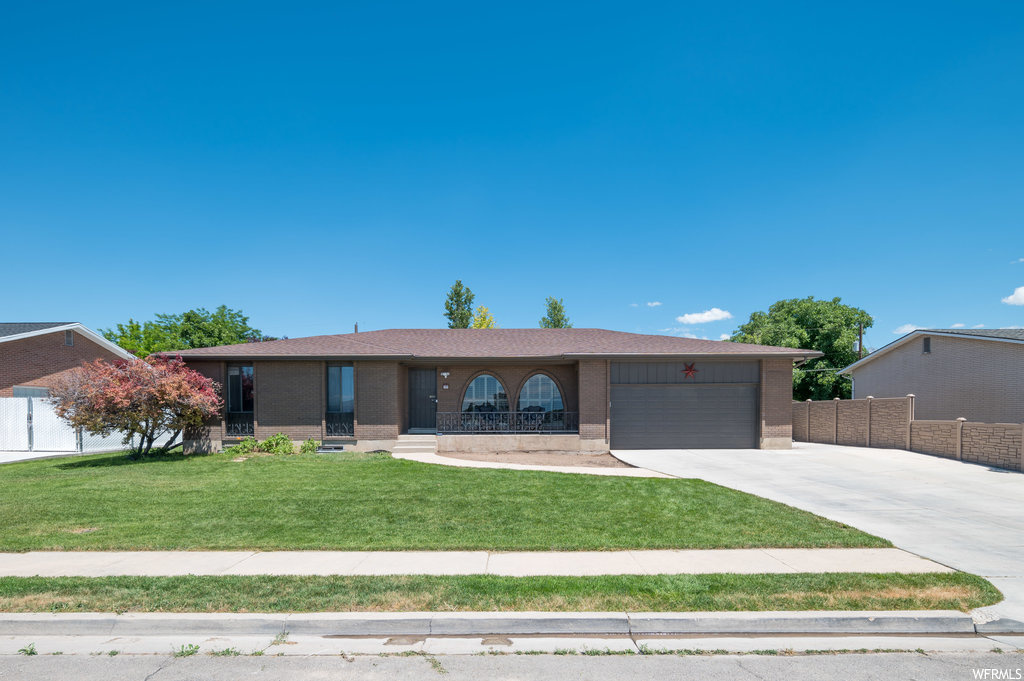 655 E 300 N, Lehi, UT 84043