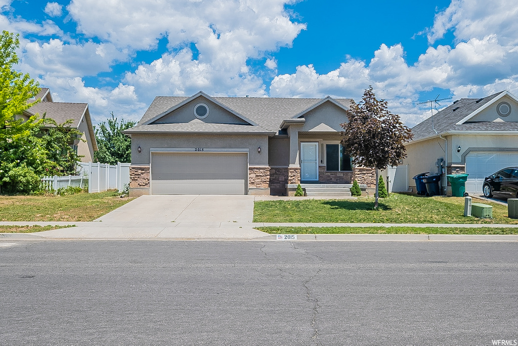 2015 S James Cir, Clearfield, UT 84015