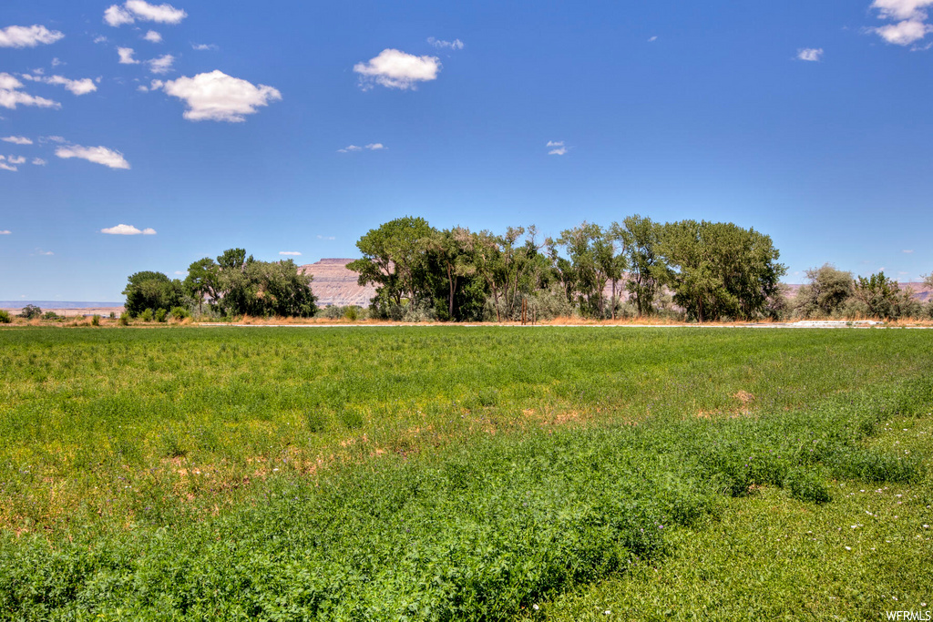 1425 E Kings Ln, Green River, UT 84525