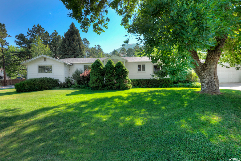 872 N 400 E, Centerville, UT 84014