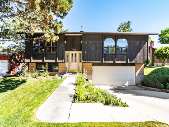 781 E Grenoble Dr, Midvale, UT 84047