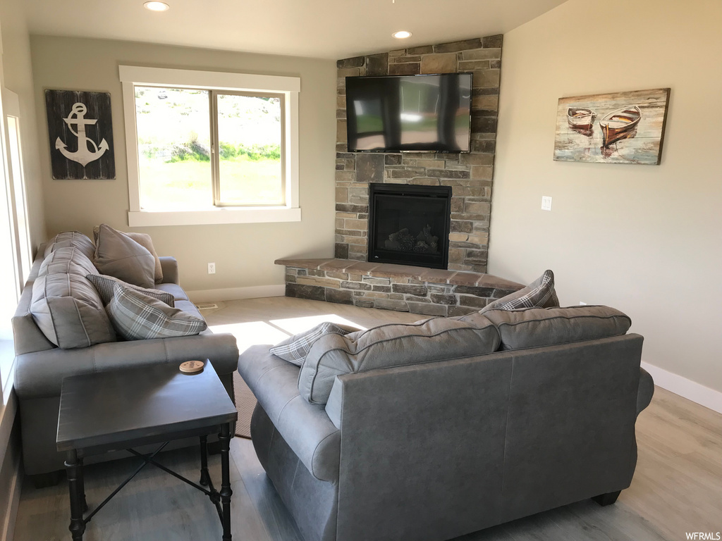 2436 S COUNTRY CLUB DR, Garden City UT 84028